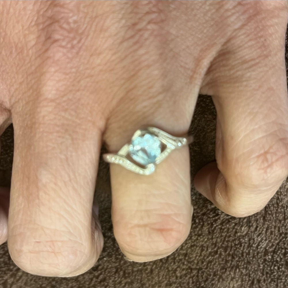 Sterling Silver Heart Aquarium Women's Ring